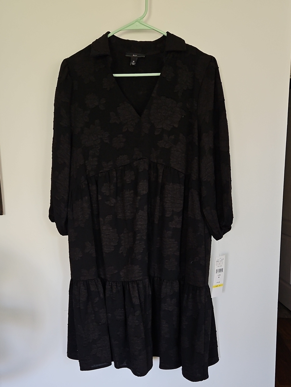R&K Black Floral Jacquard V-Neck Tiered Long Sleeve Dress
